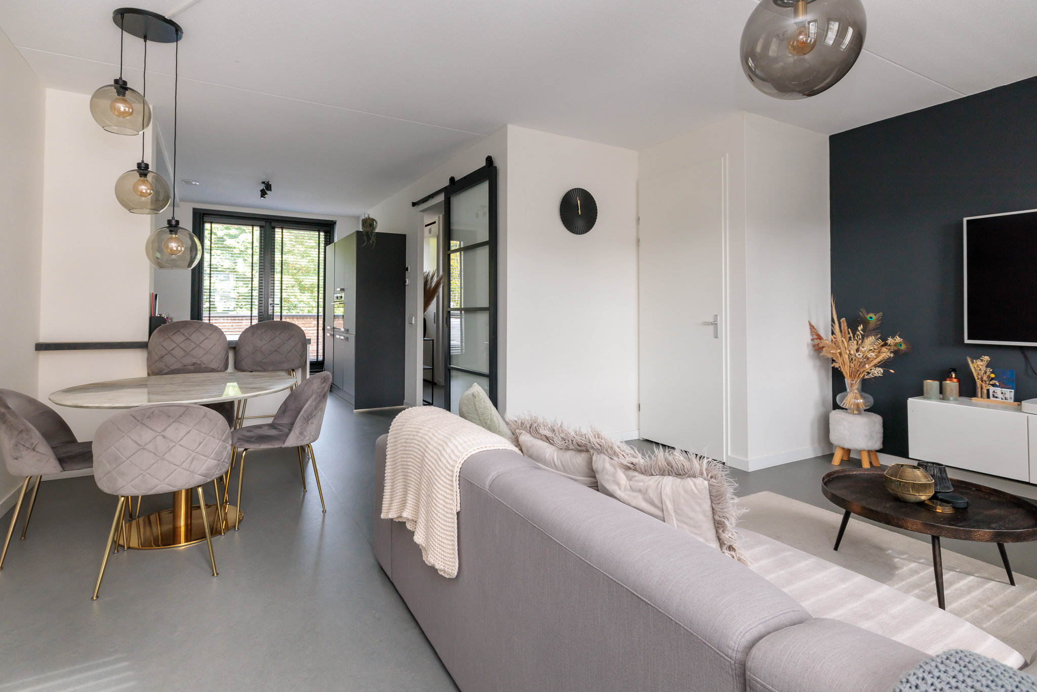 Dijkoever 31 , 2181 NK Hillegom 8