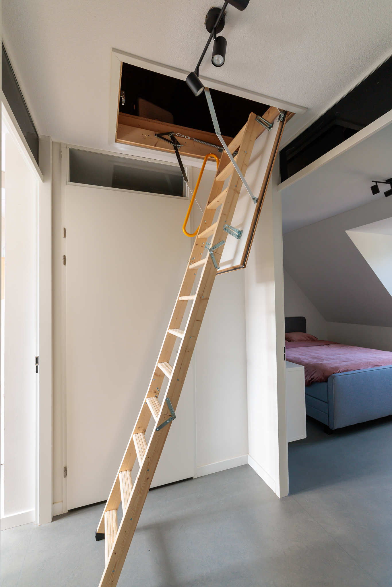 Dijkoever 31 , 2181 NK Hillegom 26